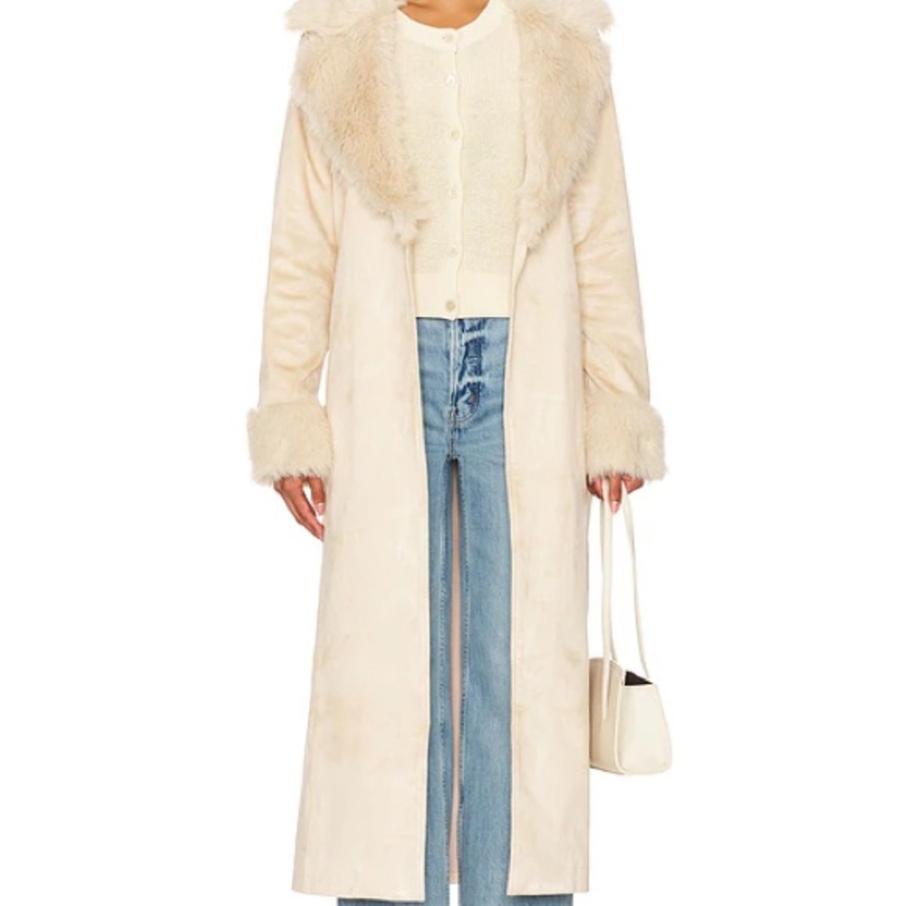 Via Spiga Cream Teddy Jacket with Faux Fur Trim